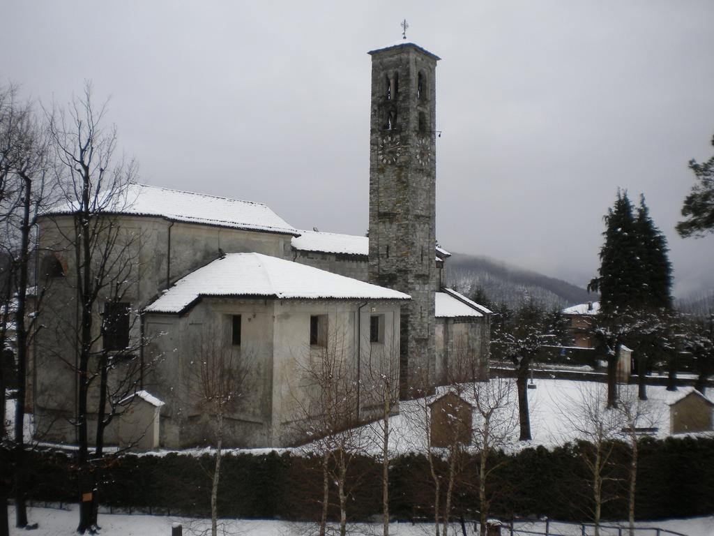 Centro Di Spiritualita Maria Candida Армено Экстерьер фото